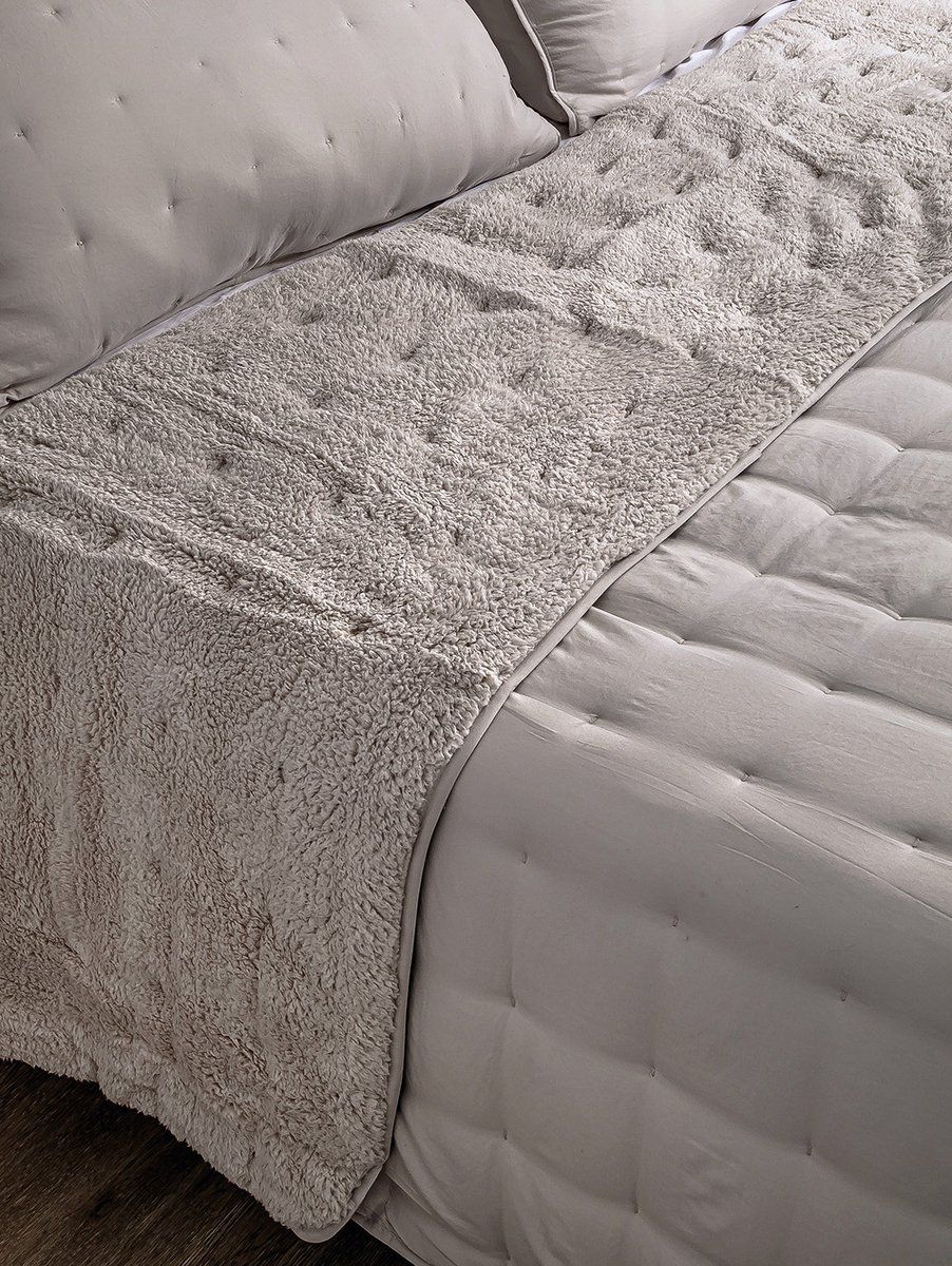 ACOLCHADO EMILY KING BEIGE