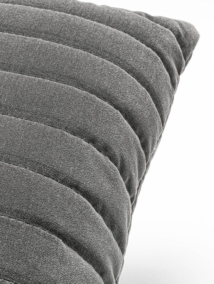 ALMOHADON CANELON GRIS 45 X 45