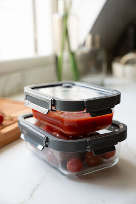 CONTENEDOR RECTANGULAR GLASS GREY 21 CM - Second Image