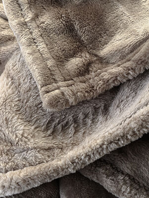 MANTA FLANNEL EMMA BEIGE 150 X 200 - Second Image