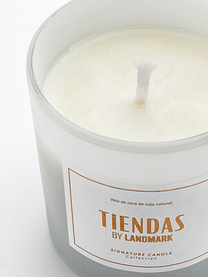 VELA CLOE - Second Image