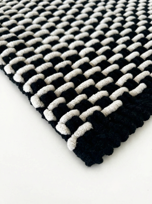 ALFOMBRA DE BA&Ntilde;O PAXTON NEGRO-BEIGE 70 X 50 - Second Image