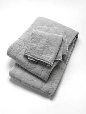 CUBRECAMA SOPHIA C/FUNDAS SUPER KING GRIS