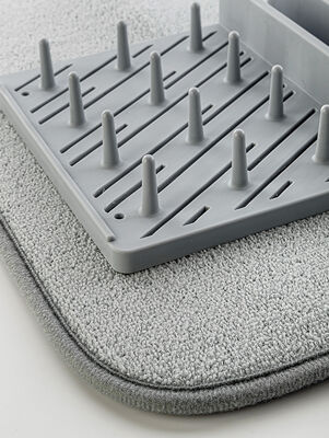 2 EN 1 - PAÑO MICROFIBRA 50 X 45 CMS C/ SECAPLATOS HOME GRIS - Second Image