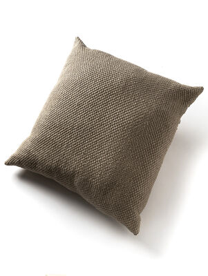 ALMOHADON ALMENDRA TOSTADO 58 X 58