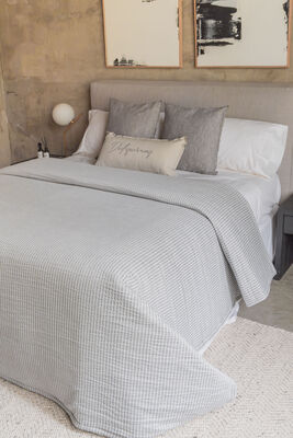 ACOLCHADO STRONG KING 260 X 250 GRIS CLARO - Second Image