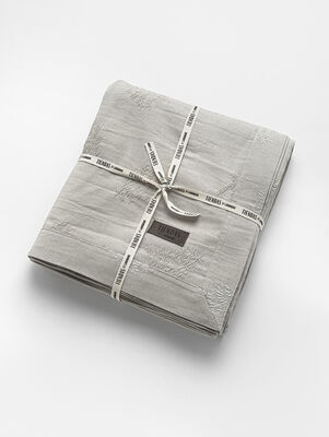 MANTEL LEAVES GRIS NIEBLA 150 X 220