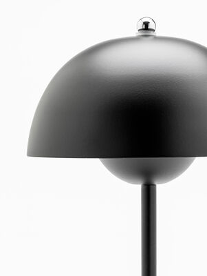 LAMPARA LED RECARGABLE CHICAGO BLACK - Second Image