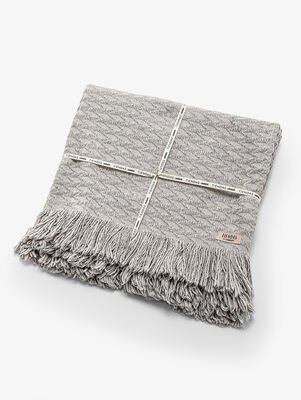 MANTA TANIA NIEBLA 140 X 180