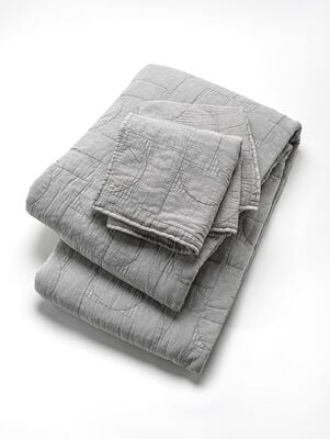 CUBRECAMA SOPHIA C/FUNDAS SUPER KING GRIS