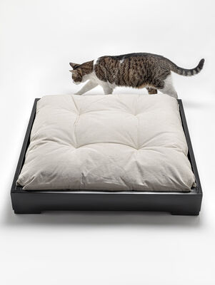 CAMA PARA MASCOTAS FOREST CRUDO/BLACK - Second Image