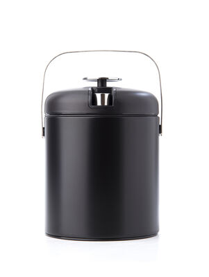 HIELERA PREMIUM GERARD BLACK NEGRA CON PINZA