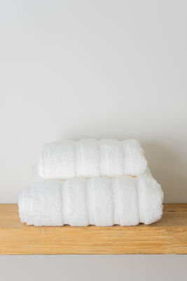 TOALLA COMBED WHITE - Second Image