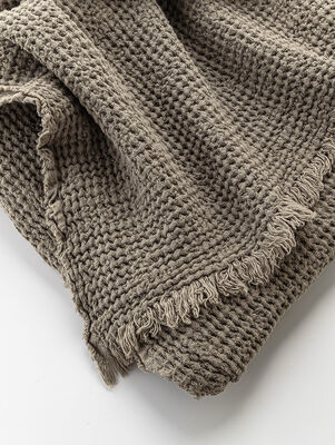 MANTA MOSCU TABACO 120 X 260 - Second Image