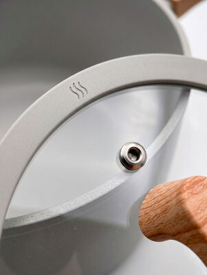 OLLA ZARI - Second Image