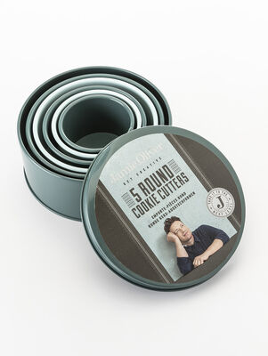 SET OF 5 STAINLESS STEEL ROUND COOKIE CUTTERS - 5CM, 6CM, 7CM, 8.5CM AND 9,5CM - Second Image
