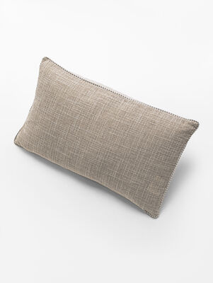 ALMOHADON HELENA BEIGE 50 X 30