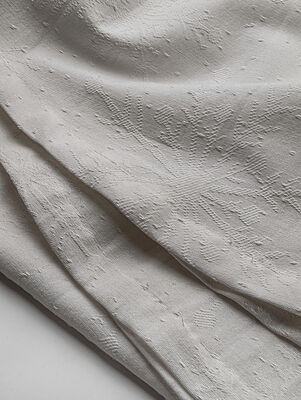 MANTEL SNOW OFF WHITE 180 - Second Image