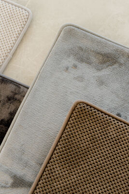 ALFOMBRA DE BAÑO MEMORY DALLAS LIGHT GREY 50 X 80 - Second Image