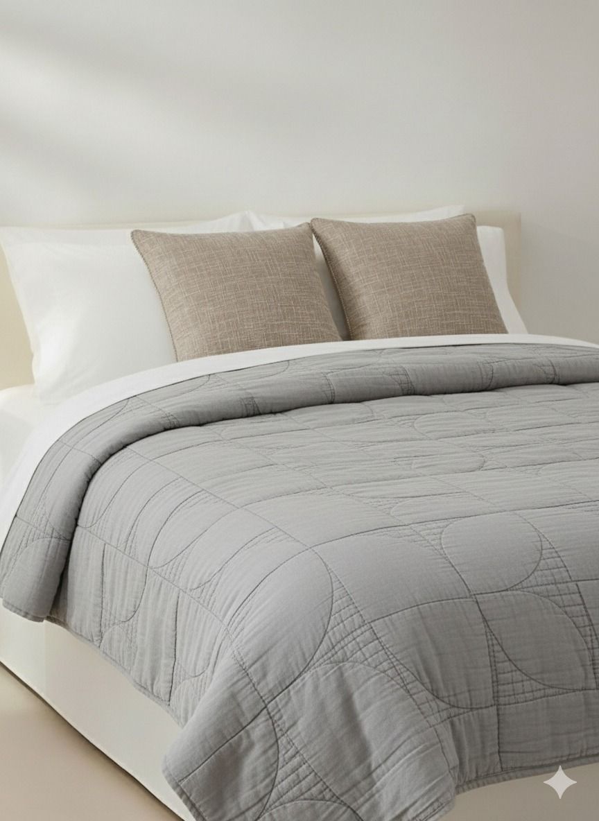 CUBRECAMA SOPHIA C/FUNDAS QUEEN GRIS
