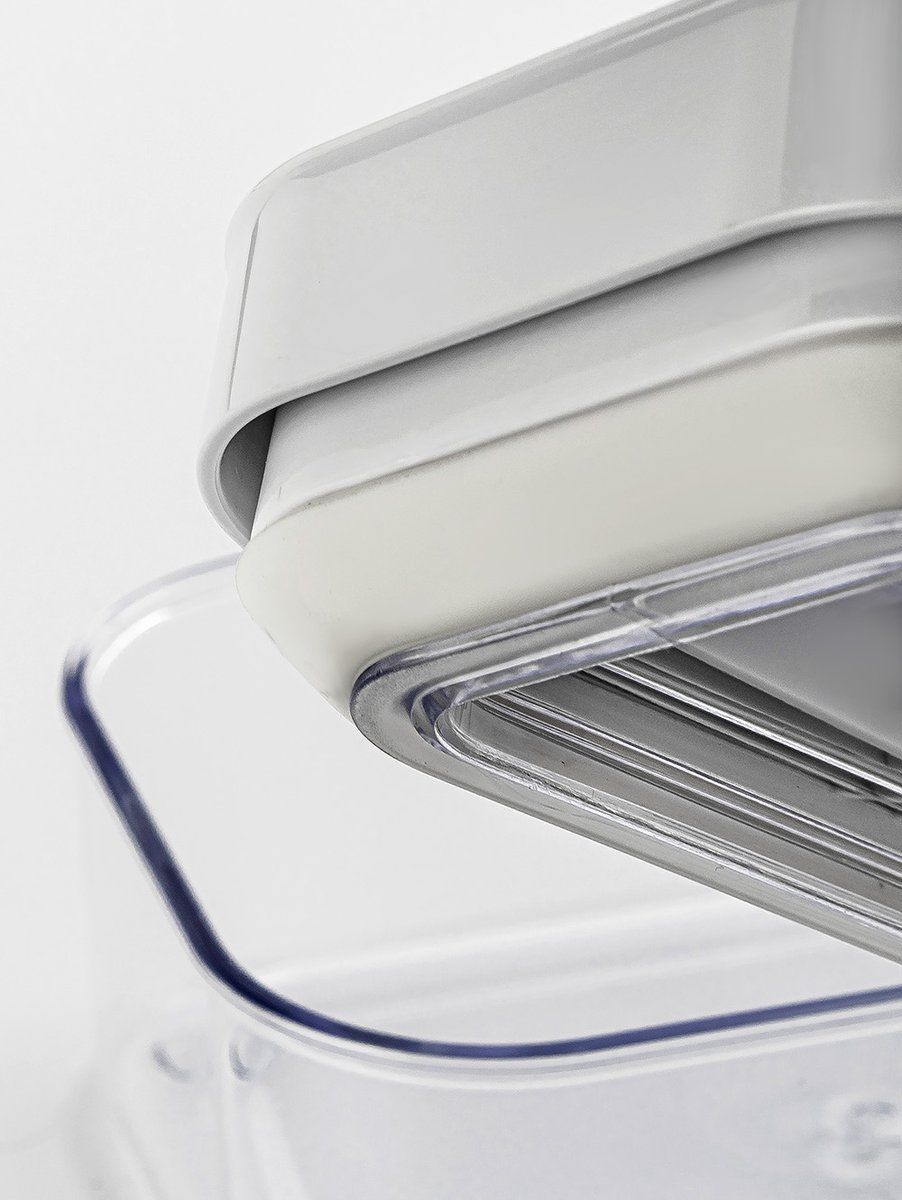 Frasco Hermético Rectangular Fliplock 700 ml