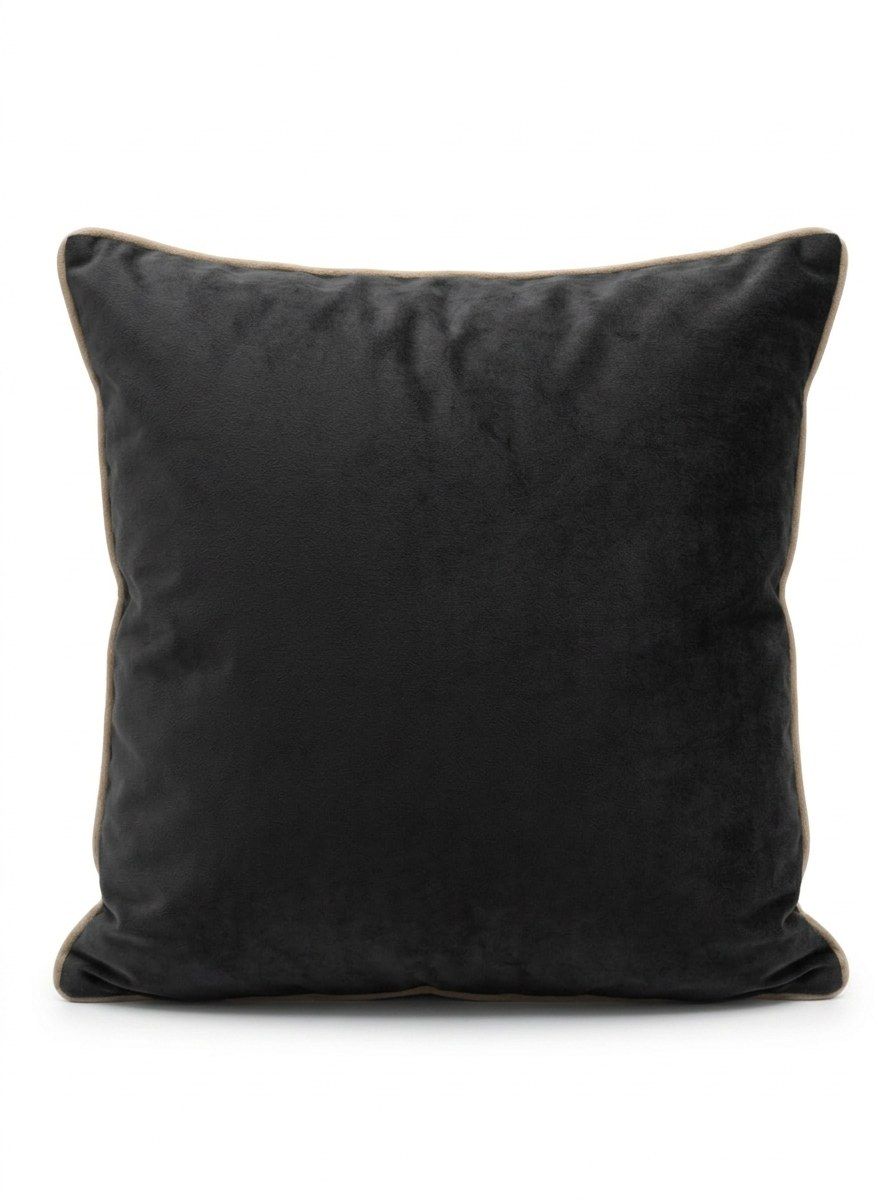 ALMOHADON VERSALLES BLUVEL NEGRO CON VIVO VISON 50X50