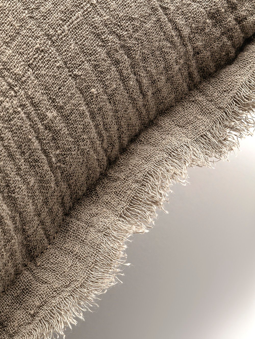 almohadon-ALMOHADON GASA TABACO 60 X 60-PANAL-4.jpg image number null