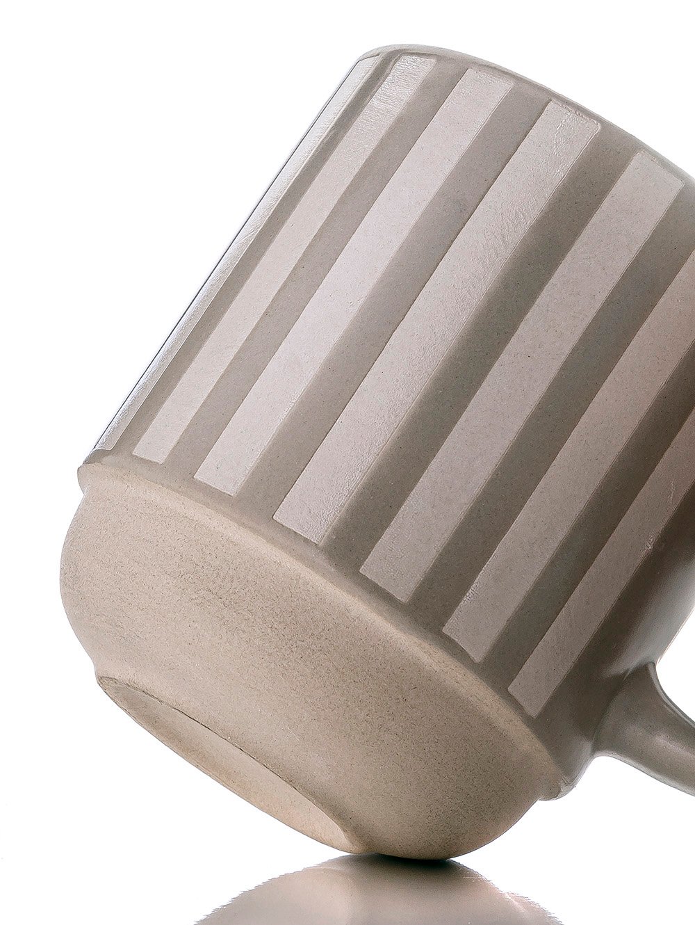 taza de cafe-MUG RAYAS BLANCAS Y GRISES 436 ML-MISHKA-4.jpg image number null