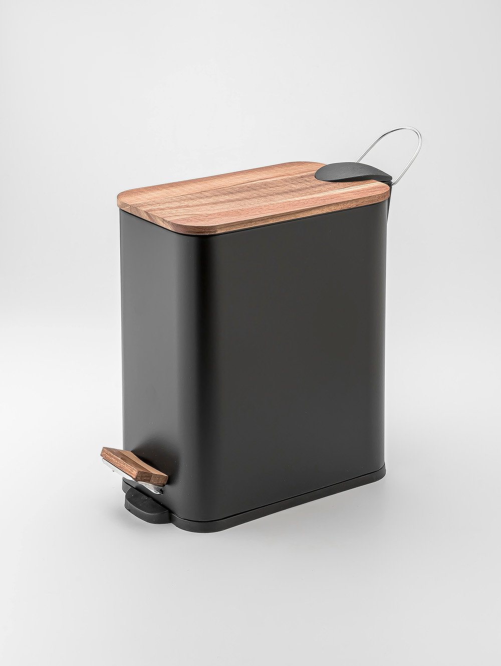 tacho baÃ±o-TACHO DE PEDAL DALLAS 5L BLACK-TREND-2.jpg image number null