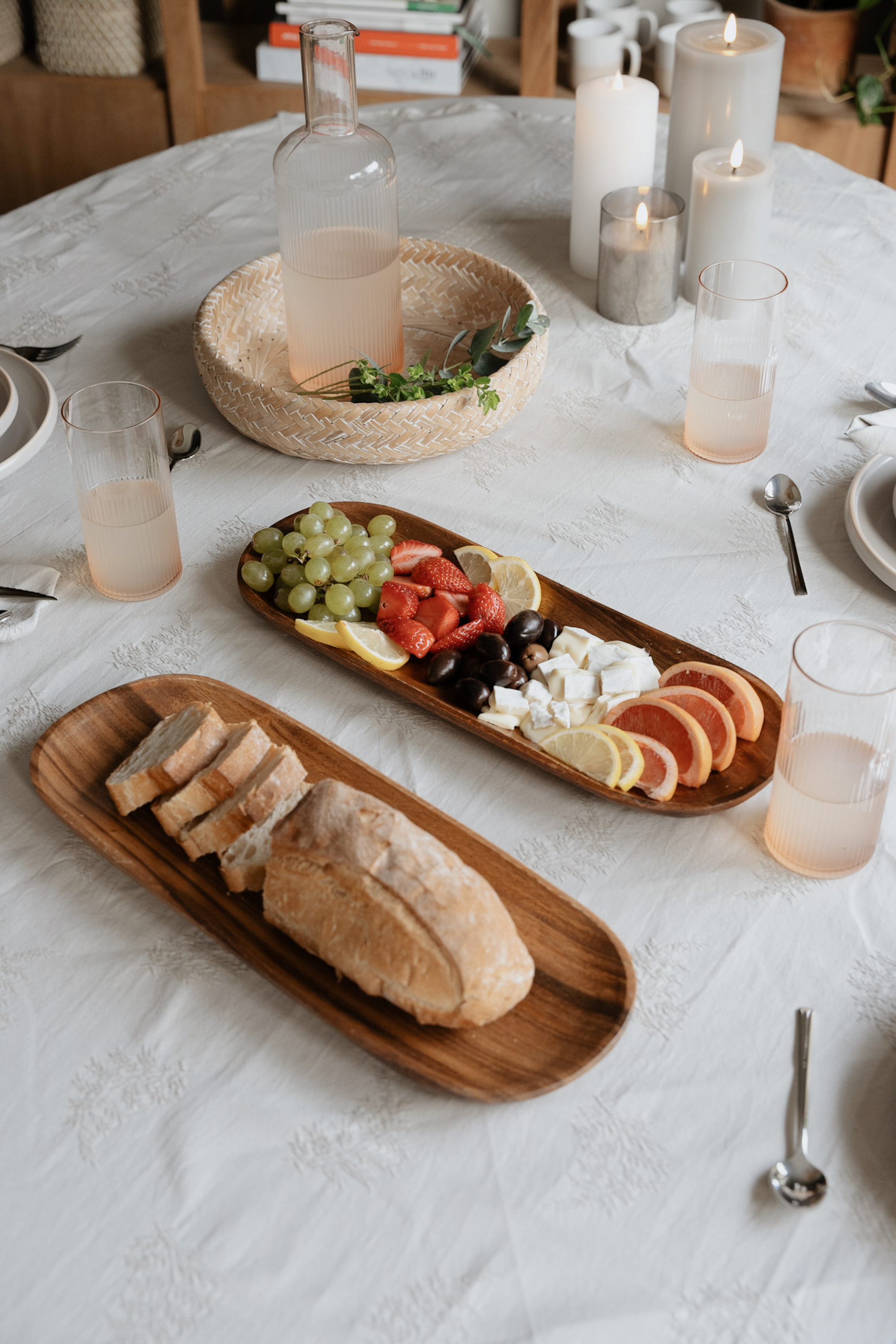 TD - EVERYTHINGISDATO - mesa mantel blanco-01.jpg image number null