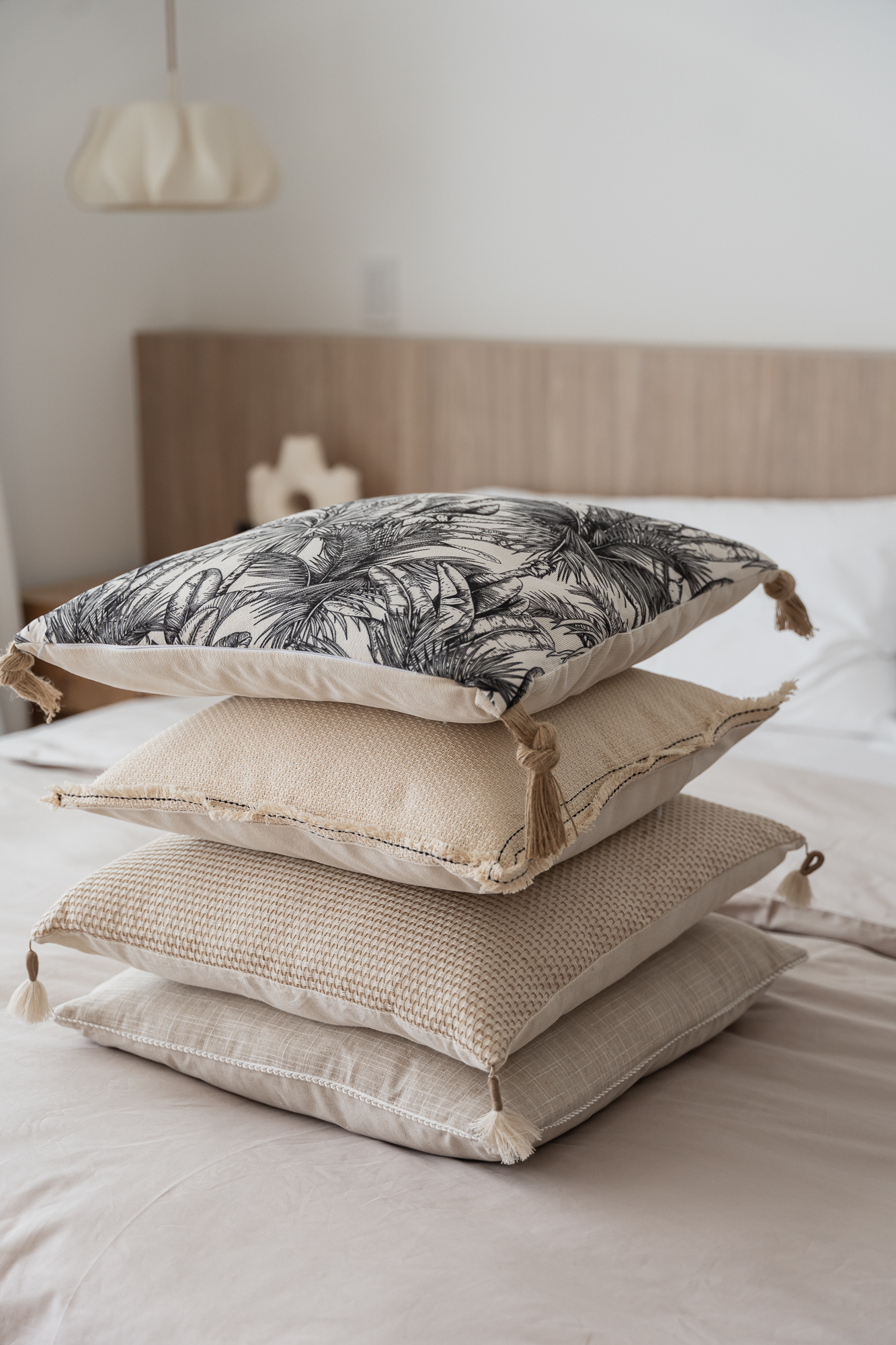 ALMOHADON KENIA NATURAL 50 X 50 HAC0018-1.jpg image number null