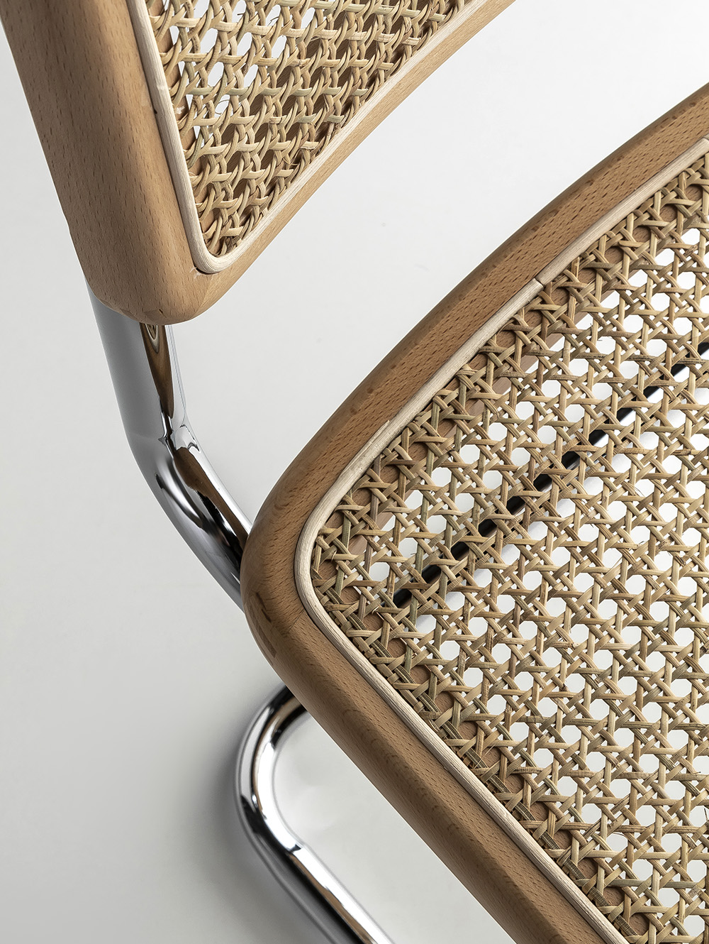 Silla moderna de ratan y cromo-MARCEL NATURAL-Landmark-01.jpg image number null