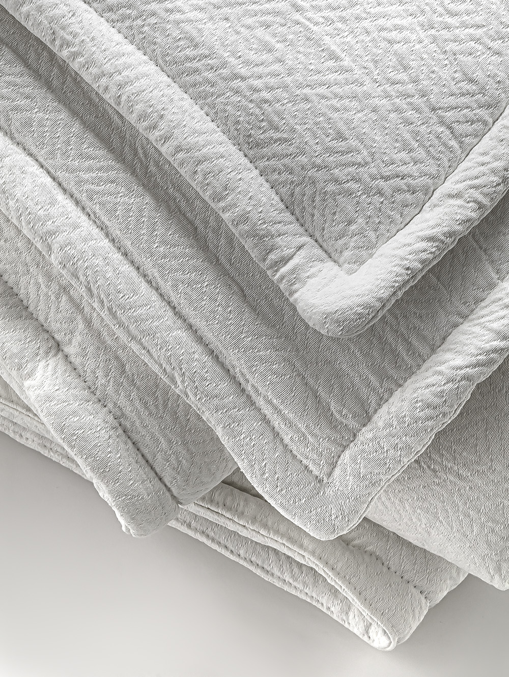 ACOLCHADO GIOVANNI QUEEN 240 X 250 OFF WHITE image number null