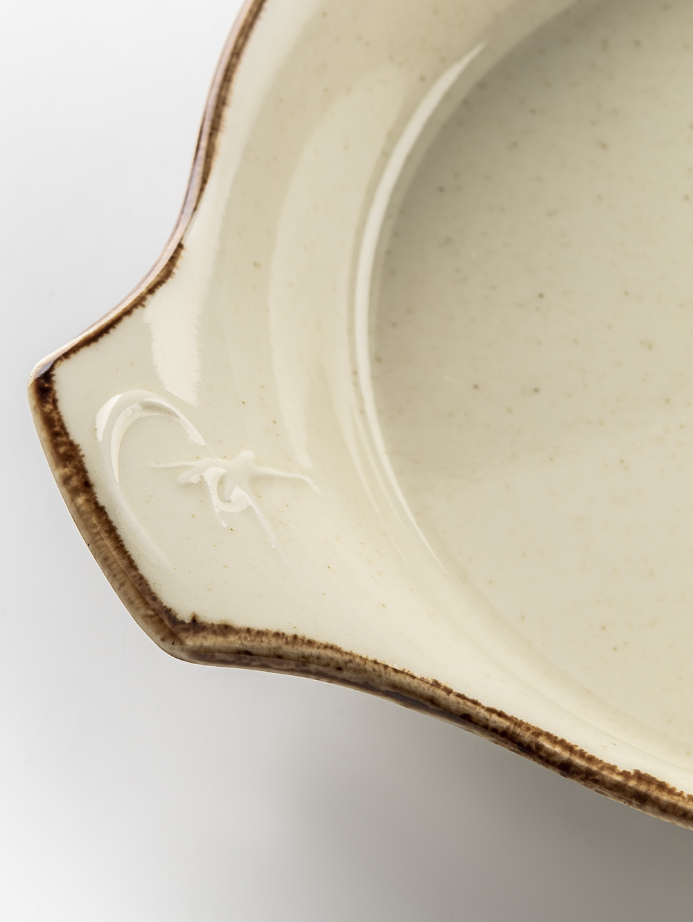 FUENTES SEASONS image number null