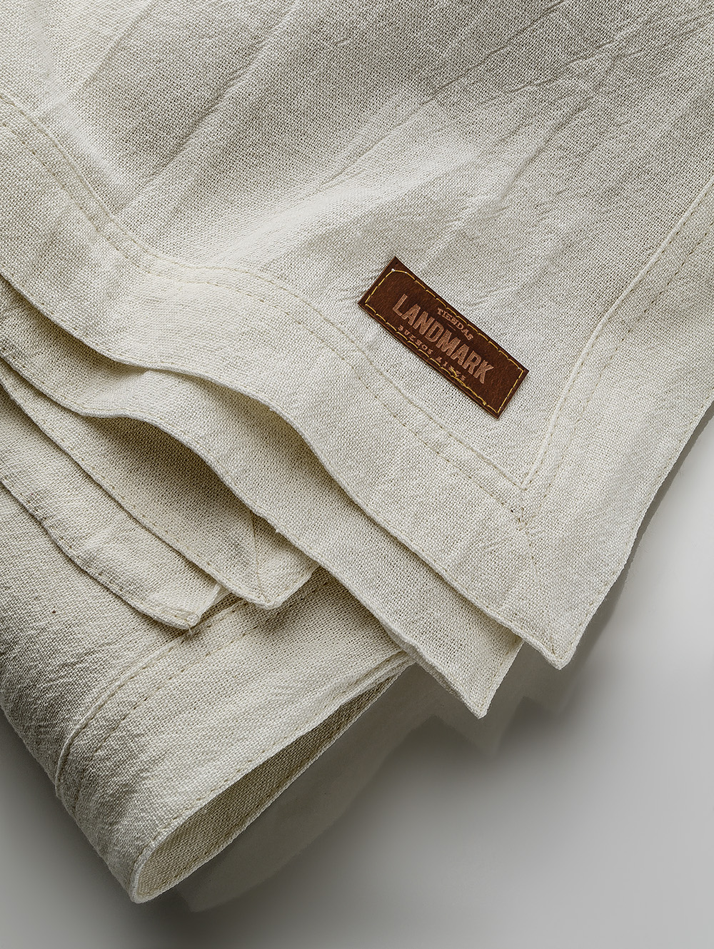 MANTEL VICTORIA OFF WHITE 150X270 image number null