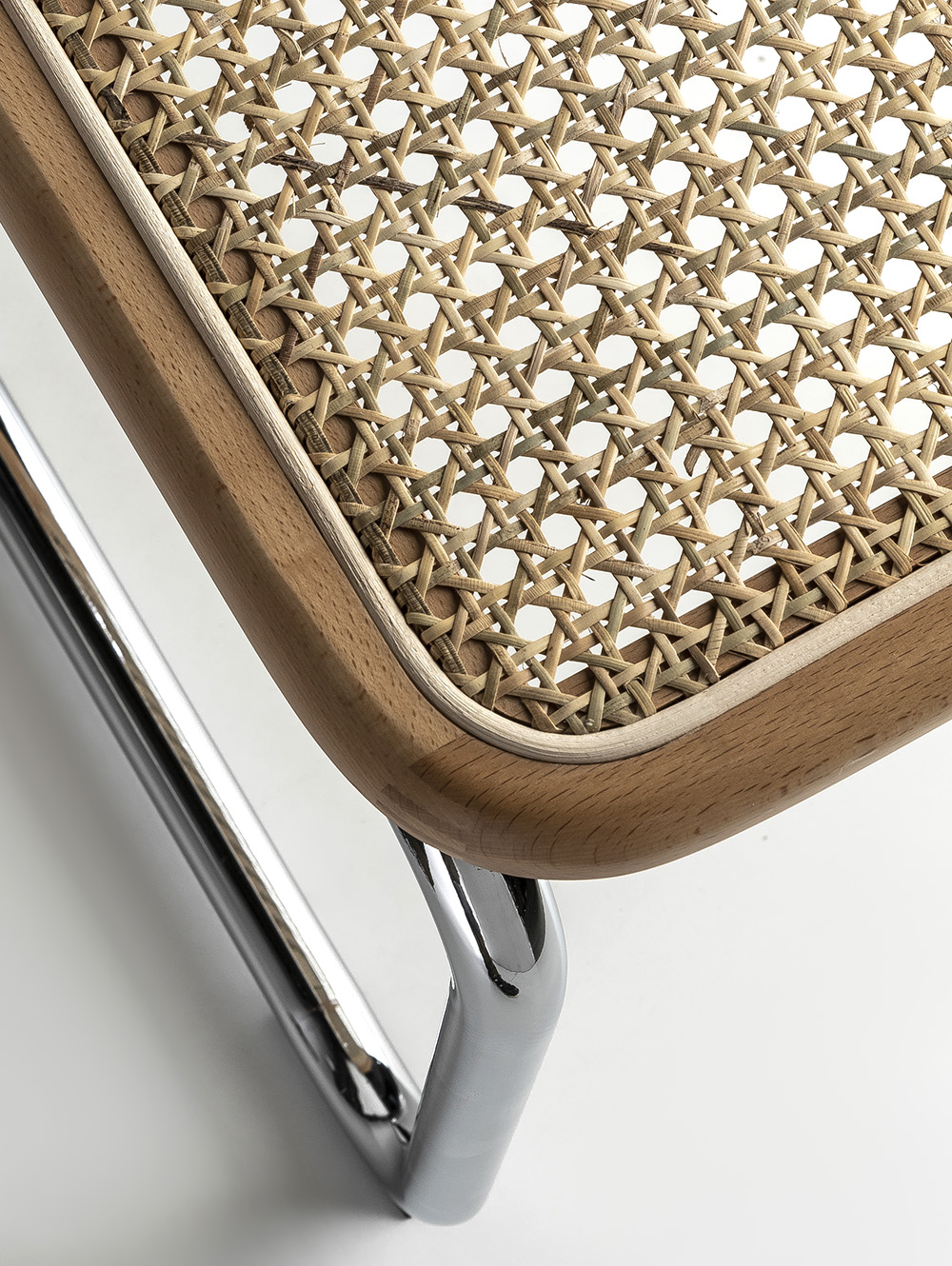 Silla moderna de ratan y cromo-MARCEL NATURAL-Landmark-06.jpg image number null