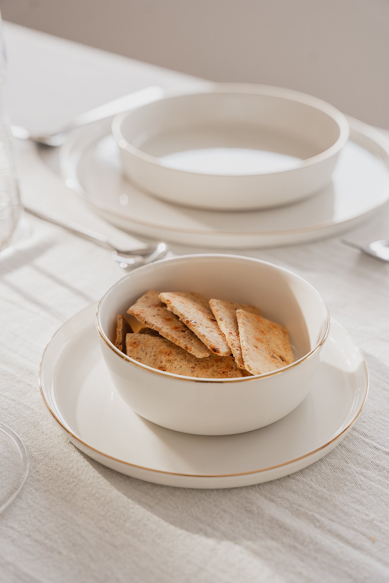 PLATO POSTRE CHOPIN GOLD 18 CM LAI0097-1.jpg image number null