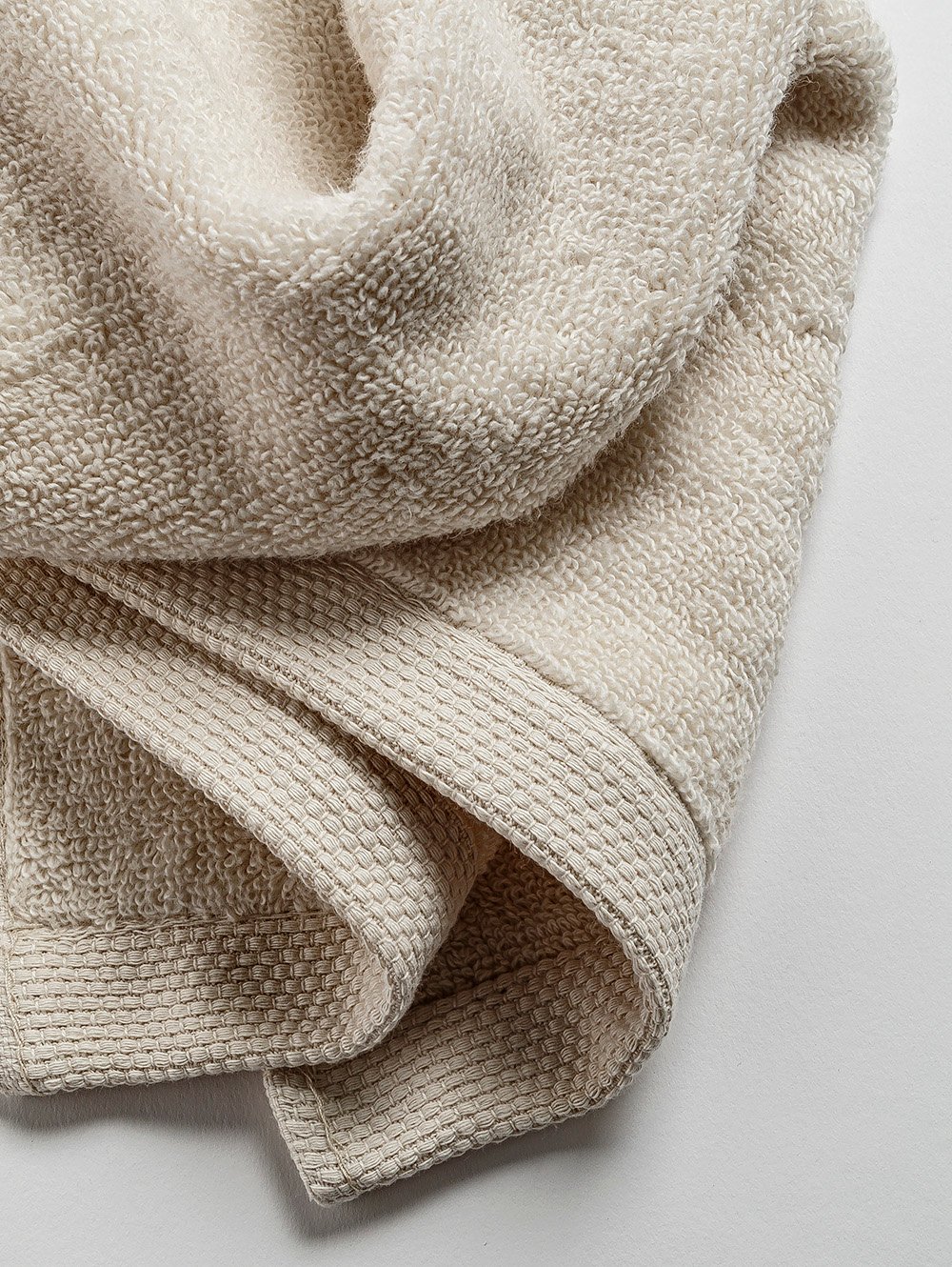 TOALLA VISITA DUAL SLIM image number null