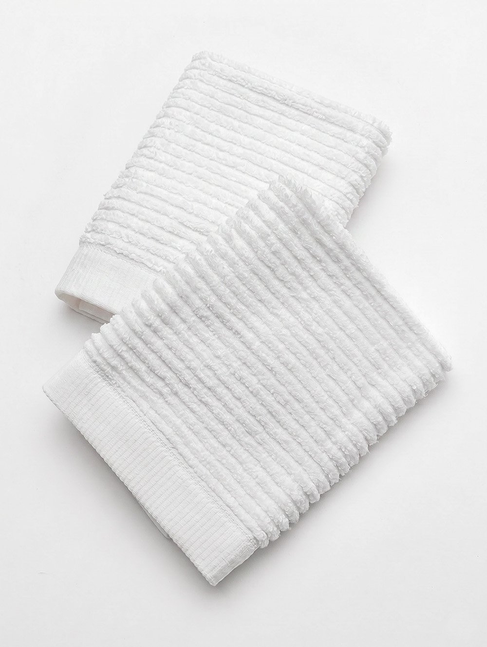 SETX2 VISITA MILAN WHITE image number null