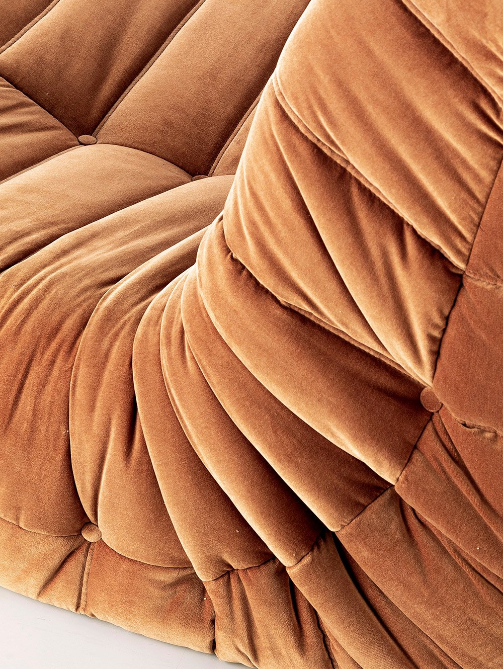 SILLON TOGO VELVET TABACO image number null