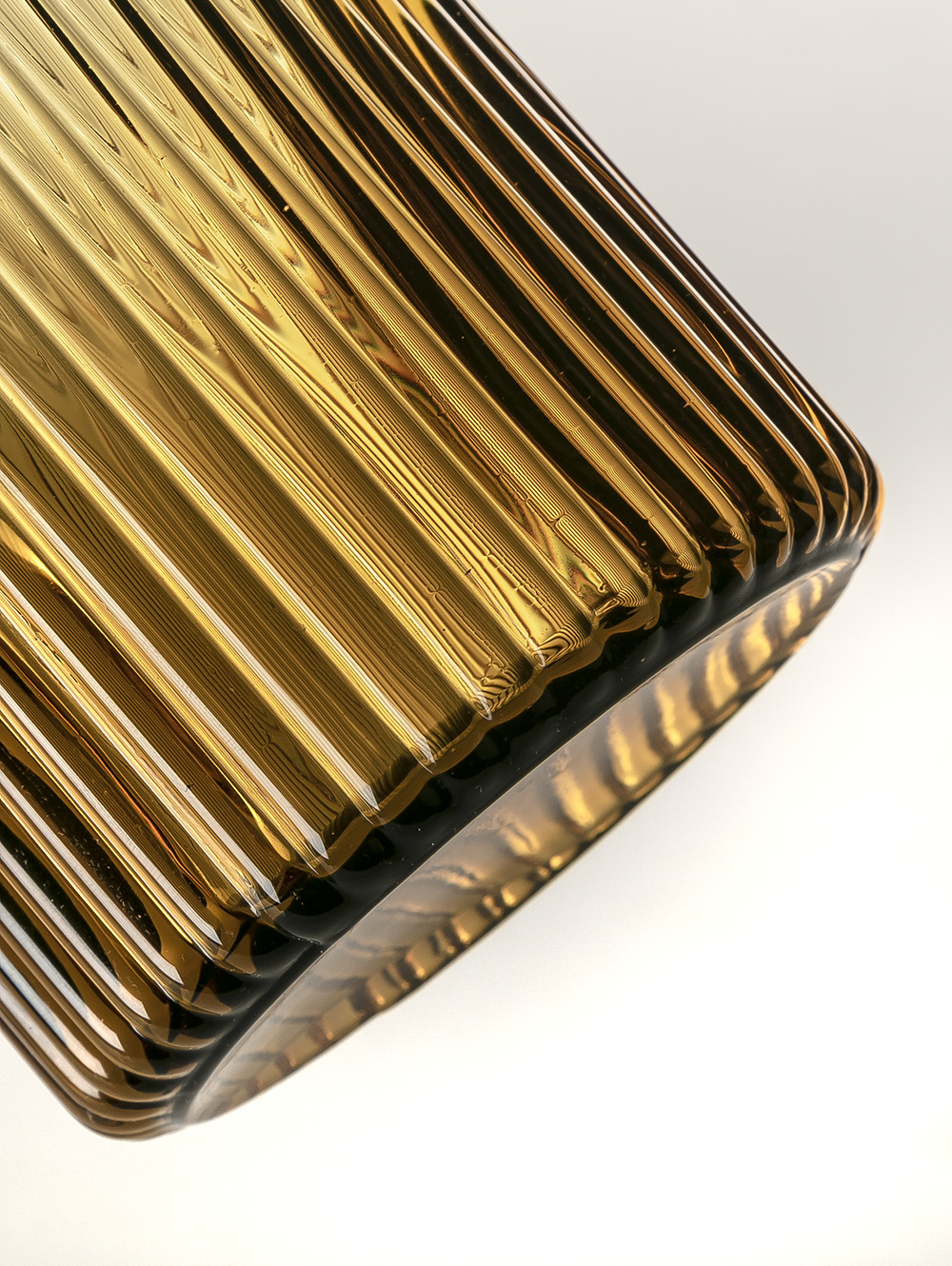 BOTELLA BERRY AMBAR image number null