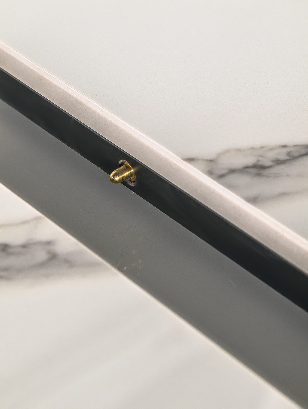 Mesa de comedor-MISURI-Vaspin-6.jpg image number null