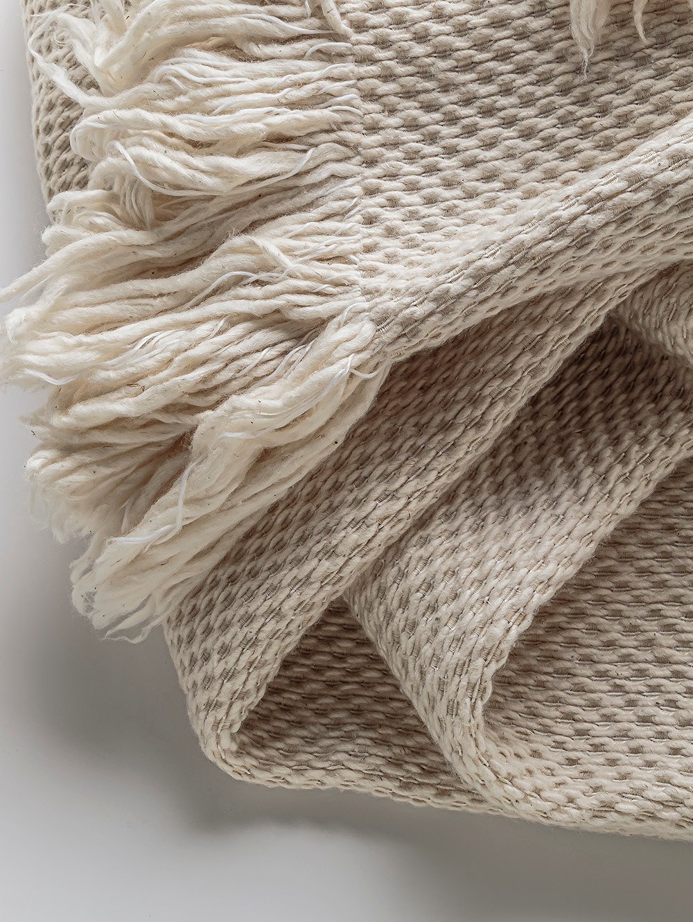 MANTA ALMENDRA CRUDO 140 X 180 image number null