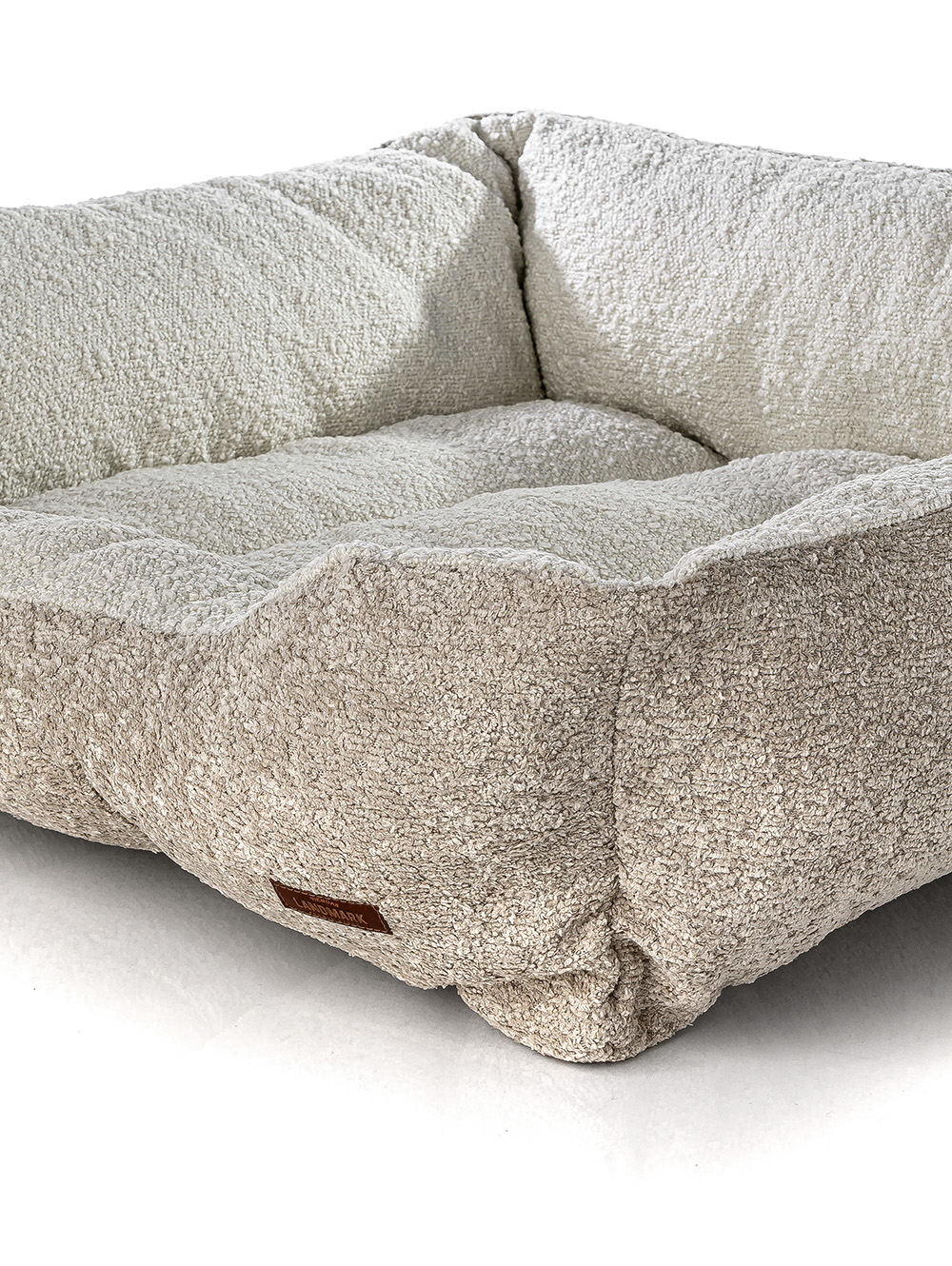 CAMA PARA MASCOTAS BOUCLE BICOLOR BEIGE MEDIUM image number null