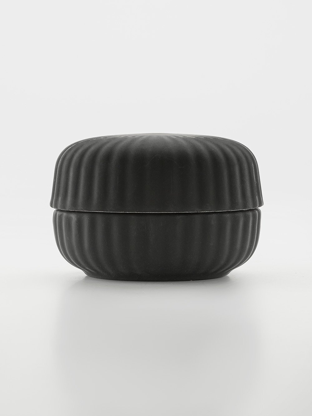 VELA RORIZ image number null