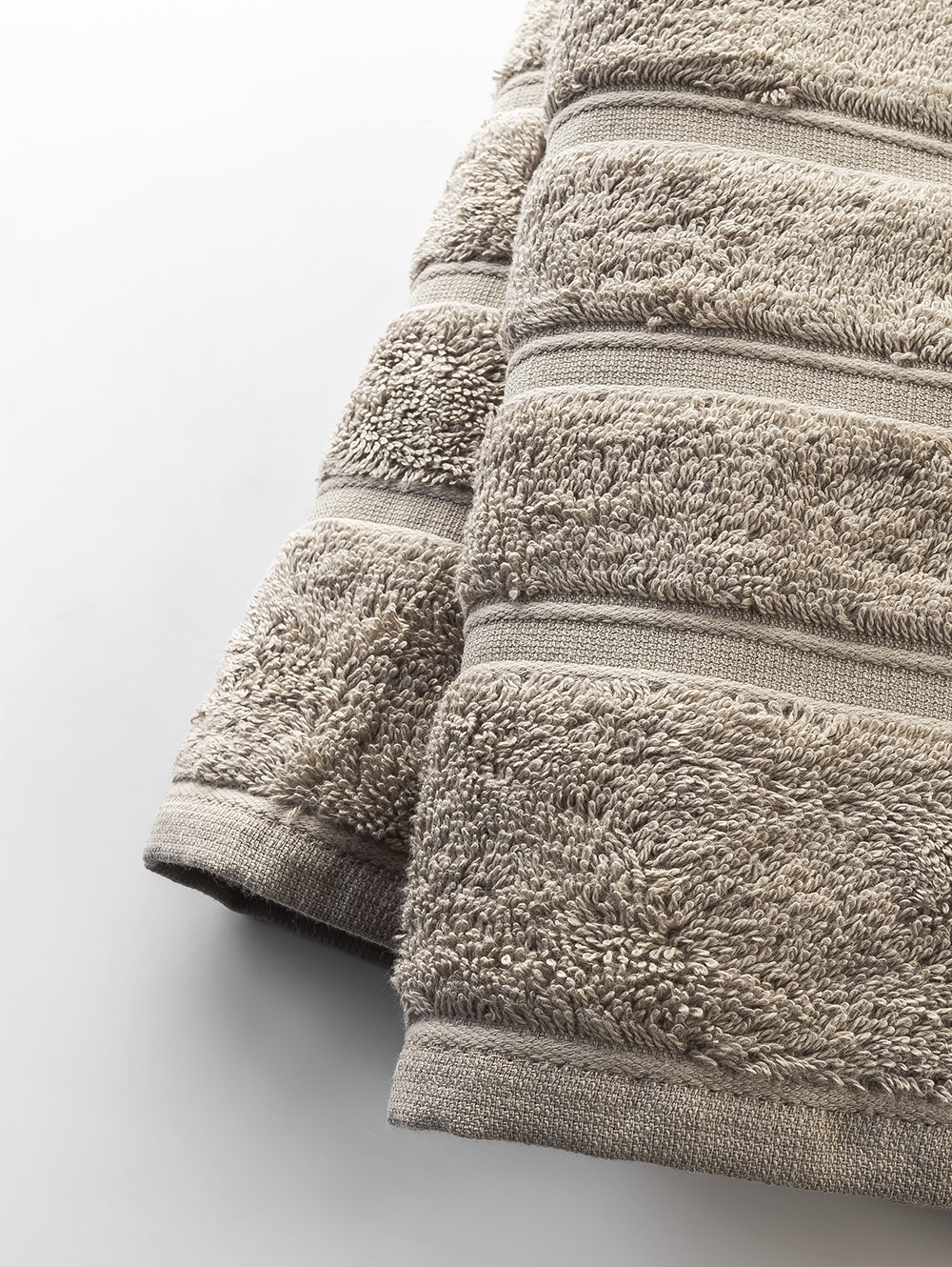 toallon para baÃ±o-TOALLON COMBED TAUPE XL-BUD-1.jpg image number null