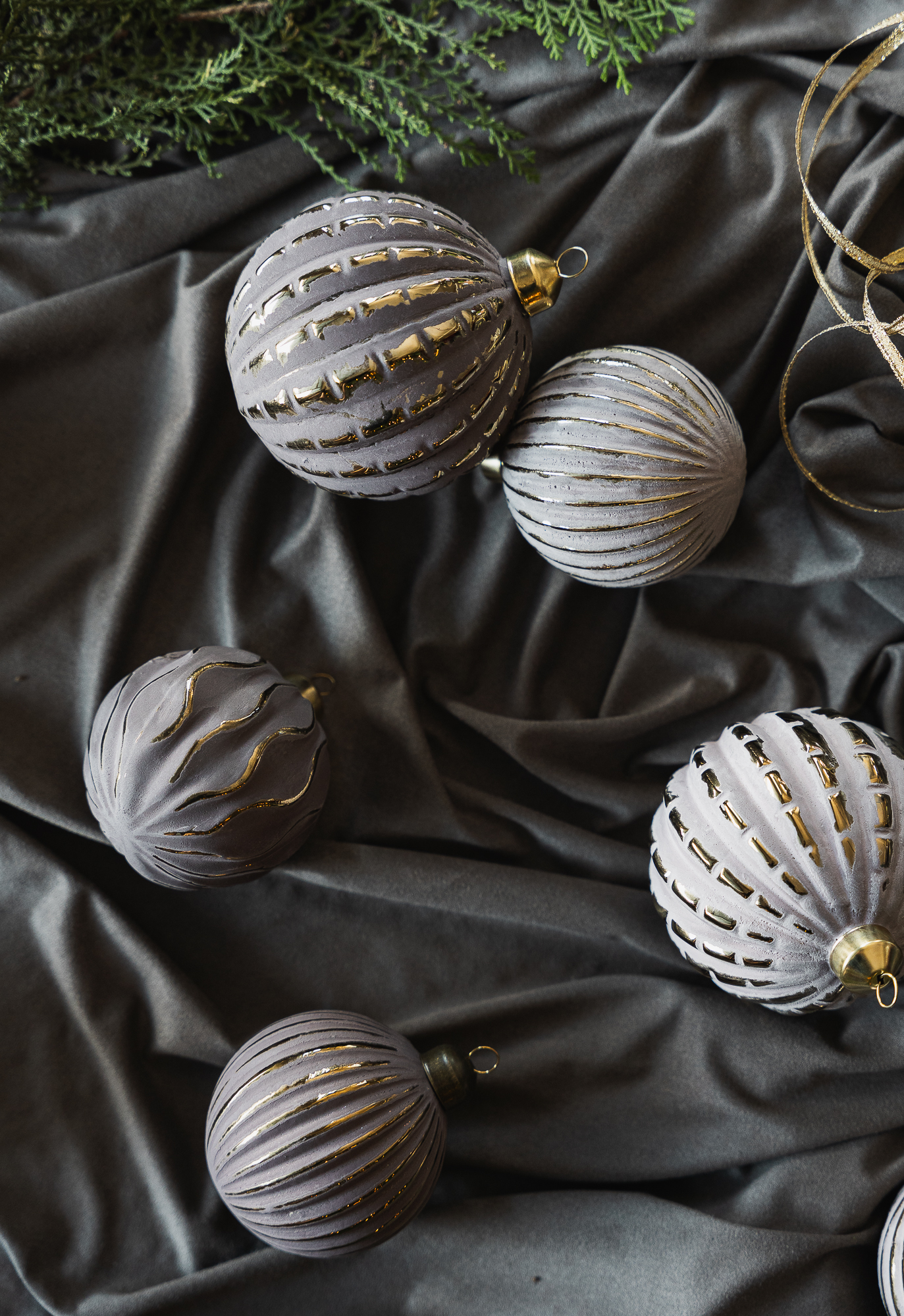 BOLA NAVIDE&Ntilde;A ARTIC LINES GRIS image number null