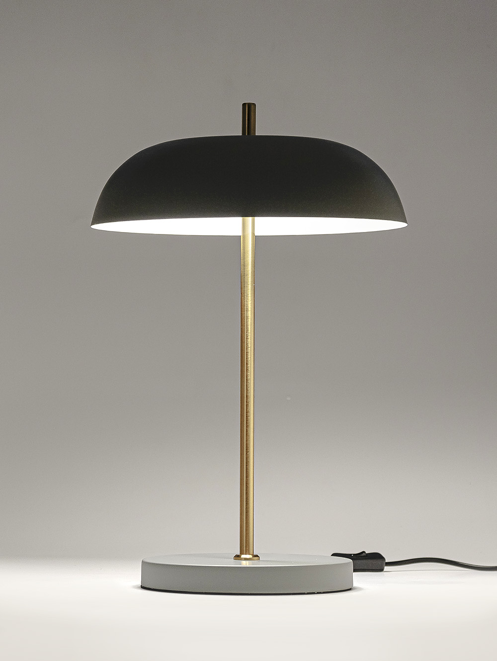 LAMPARA DE MESA DENMARK image number null