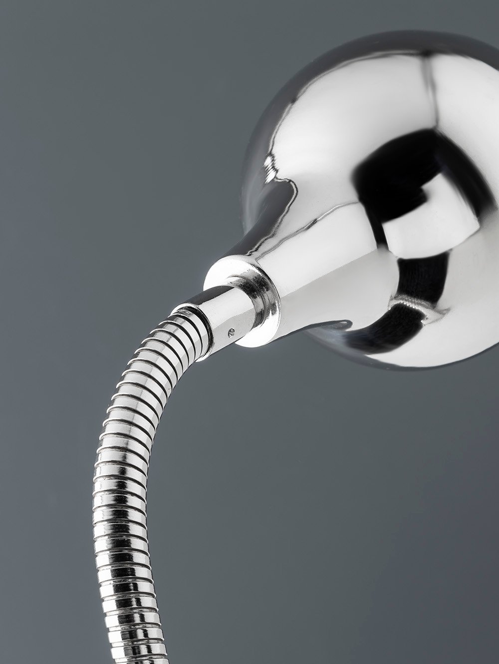 Lampara con broche para mesa-KIM NICKEL 70 X 30-Landmark-02.jpg image number null