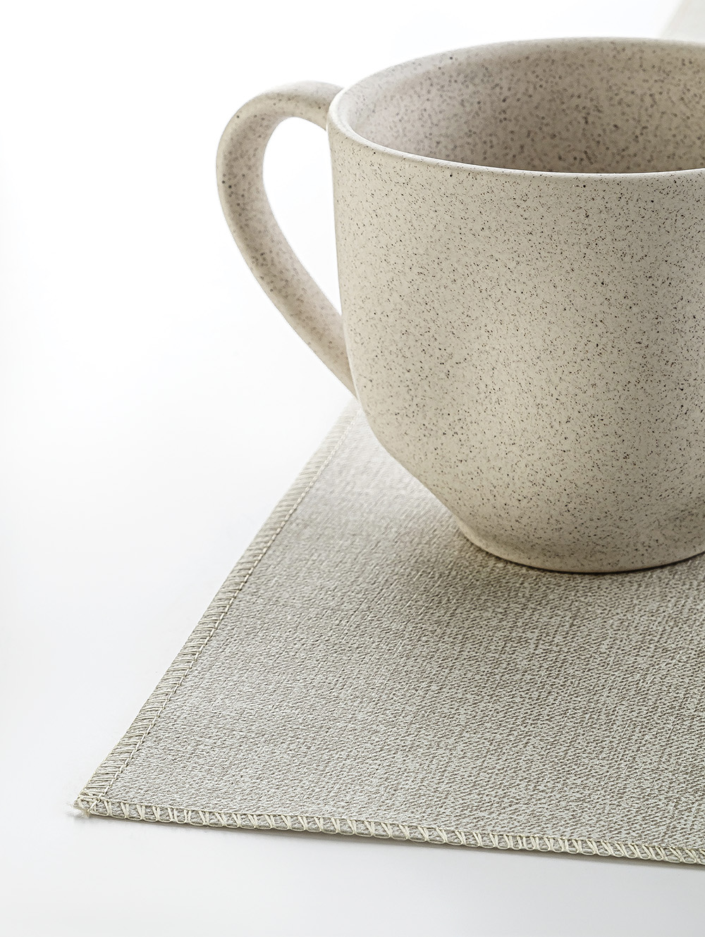 MANTEL FINEZ SIMIL LINO 140 x 200 BEIGE image number null